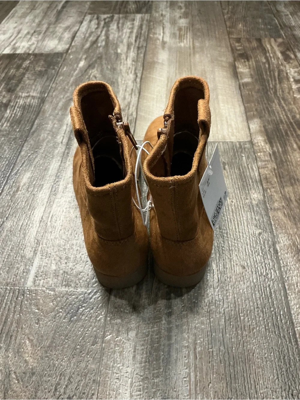 Kid’s H&M Tan Faux Suede Ankle Booties Size 3.5